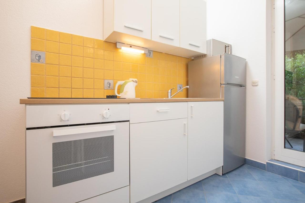 Vega Apartments Podgora Kültér fotó